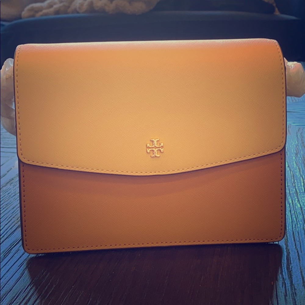 Tory Burch Emerson Envelope Bag